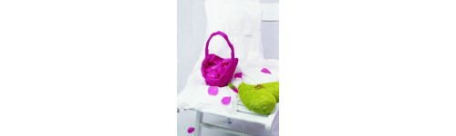 Paniers de P&eacute;tales, Confettis
