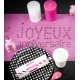 Chemin de table joyeux anniversaire fuchsia intissé