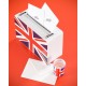 Tirelire valise Angleterre drapeau anglais en carton 24 cm