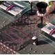 Chemin de table glamour noir fuchsia en organdi 5 M