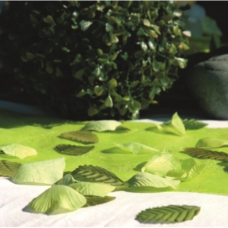 Pétale vert anis avec feuilles en tissu les 100
