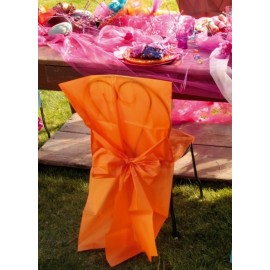 housse de chaise intisse orange et noeud 